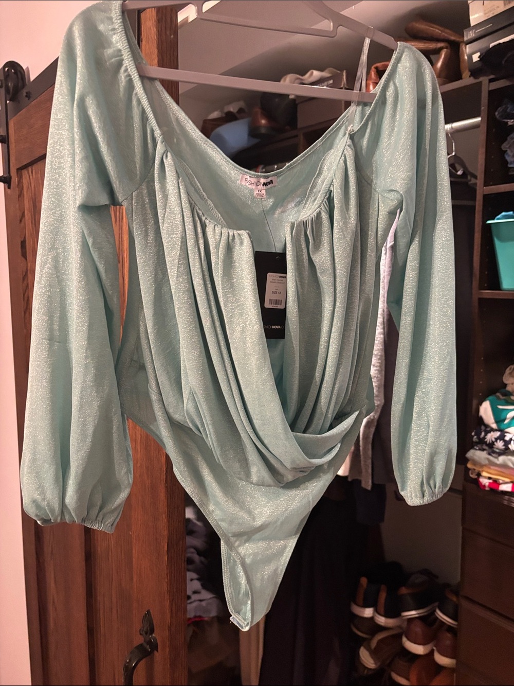 NWT fashion Nova xl shimmery Mint Green Drape-Front Bodysuit